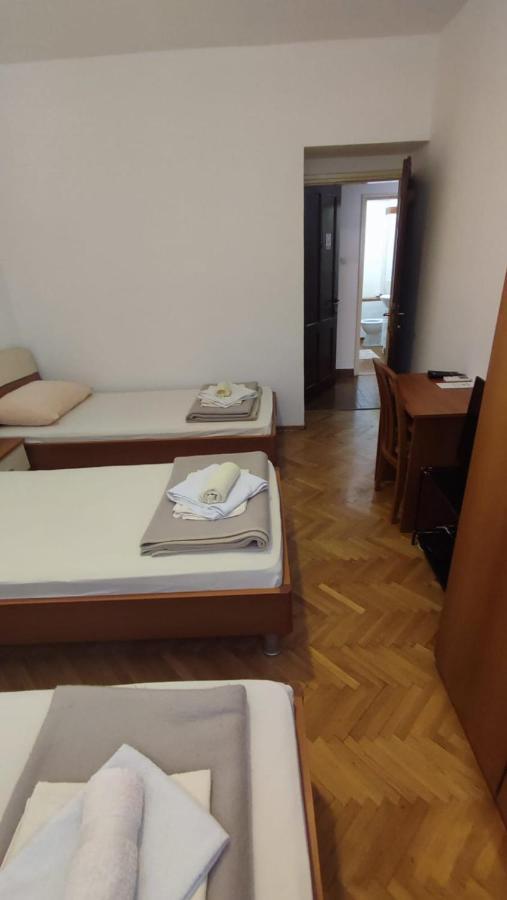 Appartamento Jasna1 Knin Esterno foto