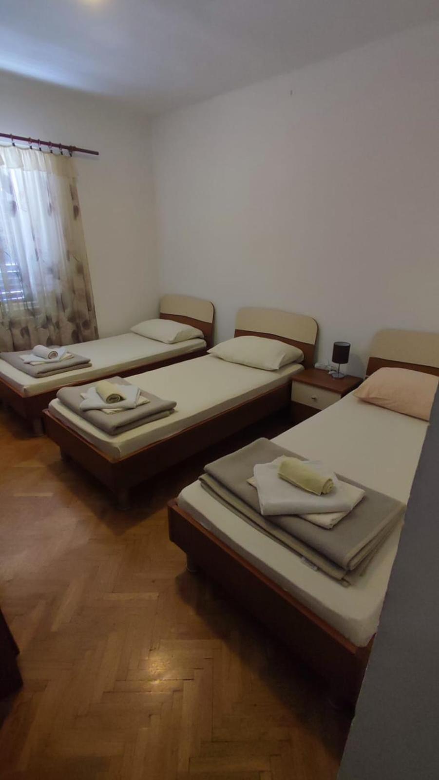 Appartamento Jasna1 Knin Esterno foto