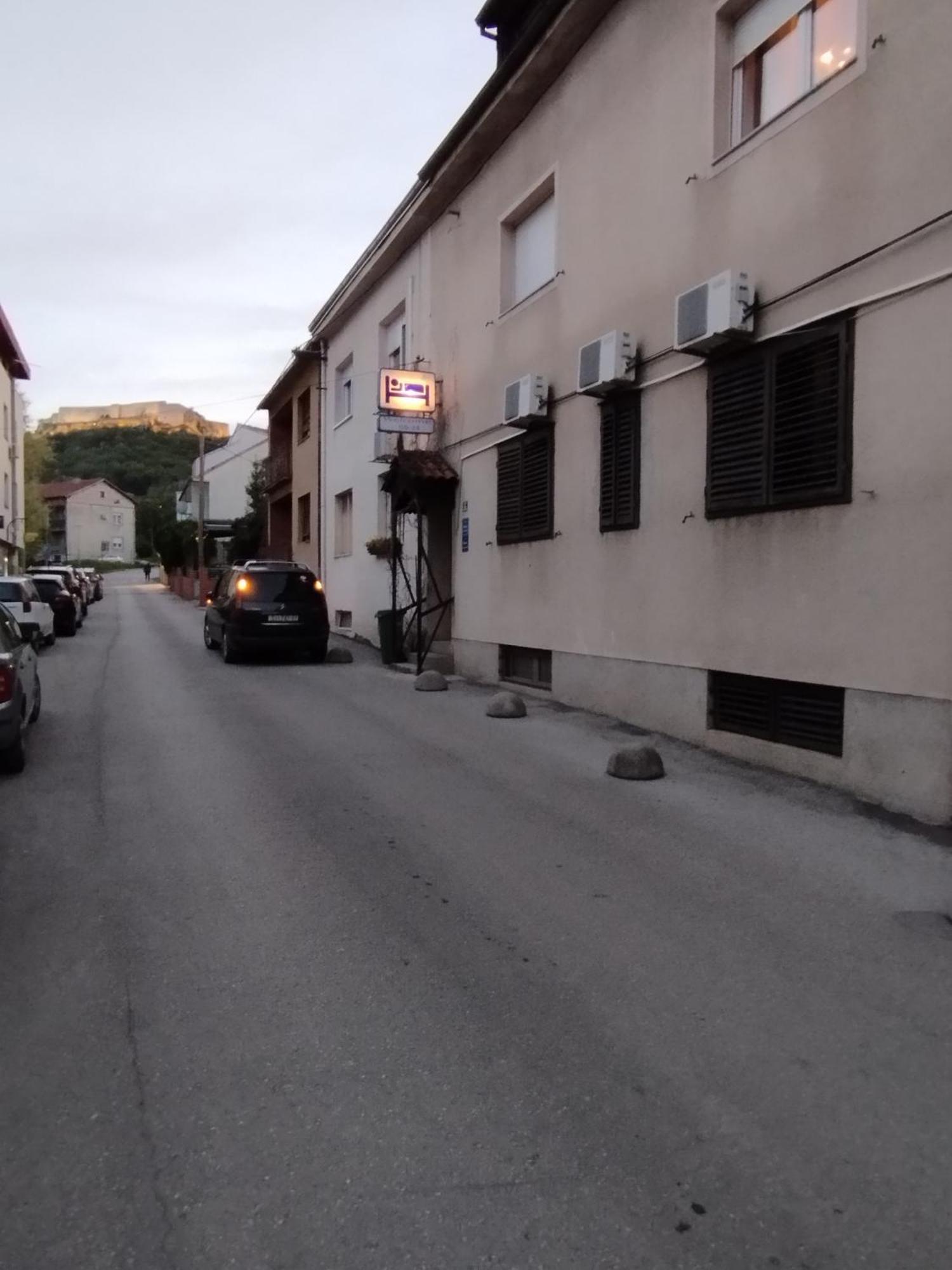 Appartamento Jasna1 Knin Esterno foto